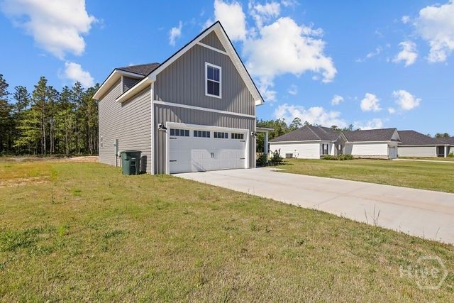 105 Mangrove Court, Jesup, GA 31546