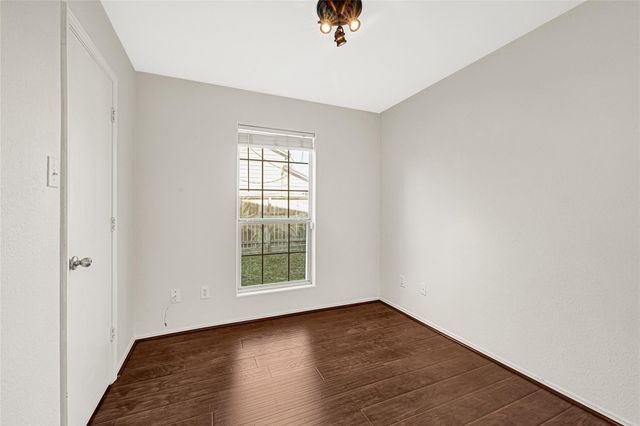 1630 Trail Oaks Court, Houston, TX 77339