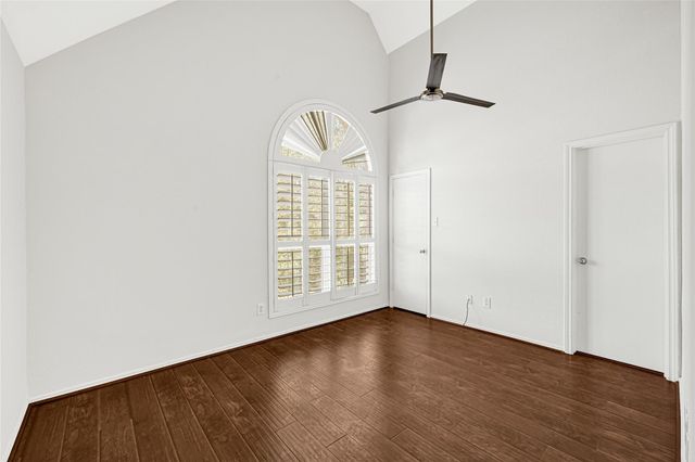 1630 Trail Oaks Court, Houston, TX 77339