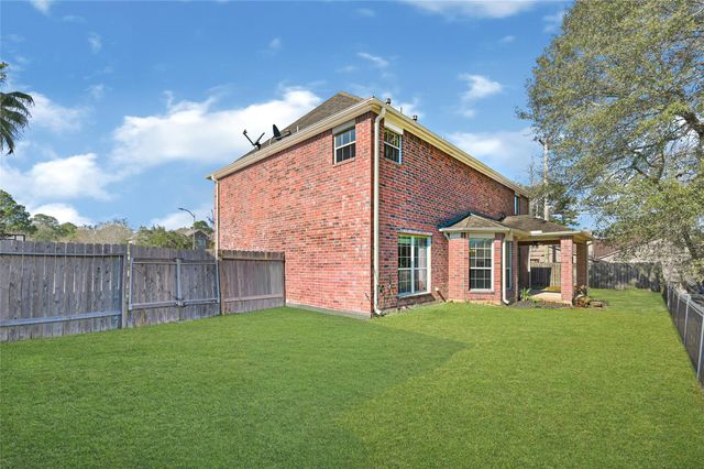 1630 Trail Oaks Court, Houston, TX 77339