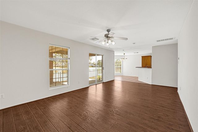 1630 Trail Oaks Court, Houston, TX 77339