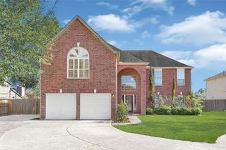1630 Trail Oaks Court, Houston, TX 77339
