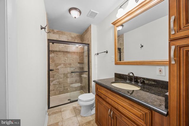 9217 THREE OAKS DR, Silver Spring, MD 20901