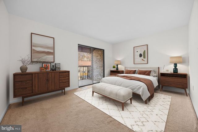 9217 THREE OAKS DR, Silver Spring, MD 20901