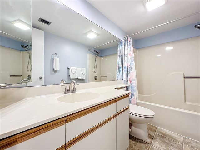 46 Plantation Drive 203, Vero Beach, FL 32966