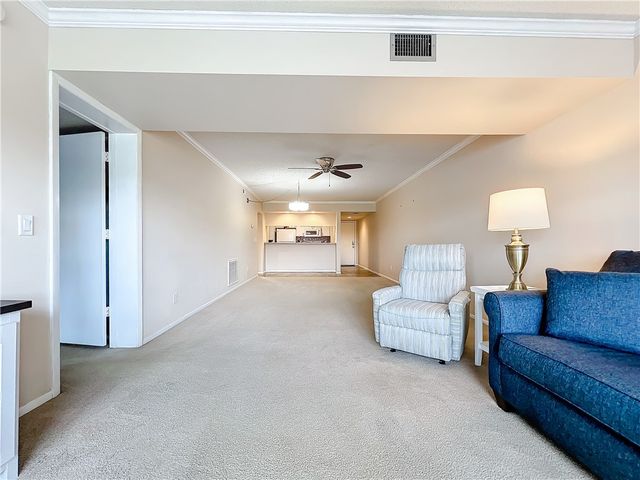 46 Plantation Drive 203, Vero Beach, FL 32966
