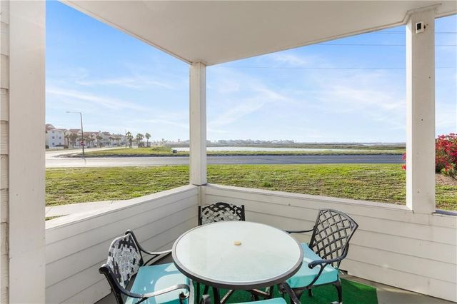 14802 Whitecap Blvd 3-101, Corpus Christi, TX 78418