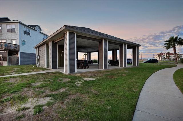 14802 Whitecap Blvd 3-101, Corpus Christi, TX 78418