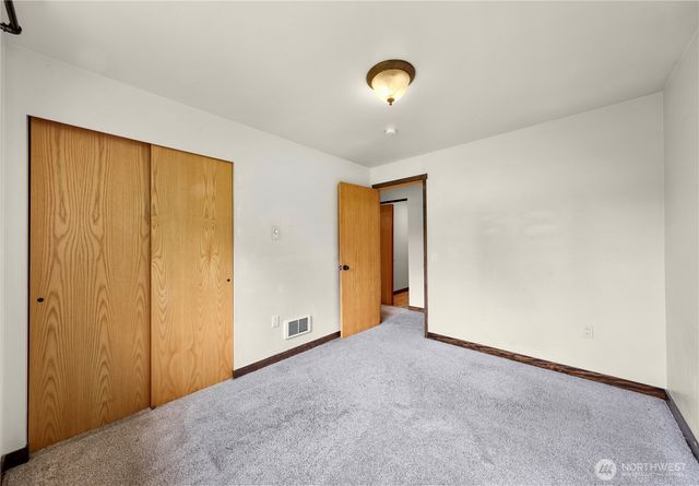 3192 Santa Fe Court, Camano Island, WA 98282