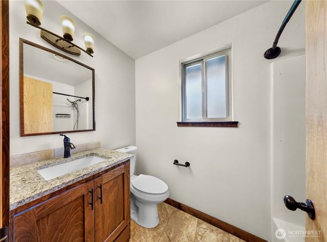 3192 Santa Fe Court, Camano Island, WA 98282