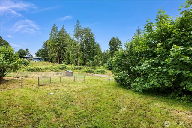 3192 Santa Fe Court, Camano Island, WA 98282