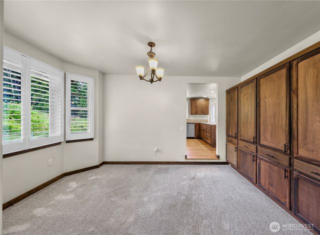 3192 Santa Fe Court, Camano Island, WA 98282