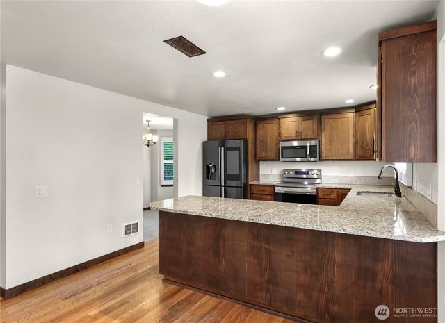 3192 Santa Fe Court, Camano Island, WA 98282