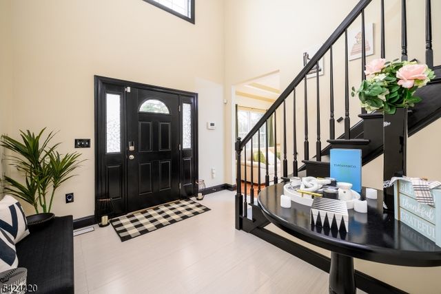 32 Pleasant Plains Rd, Franklin Twp., NJ 08823