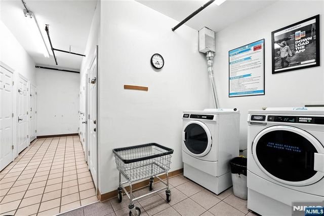 85 Broadway 1E, Jersey City, NJ 07306