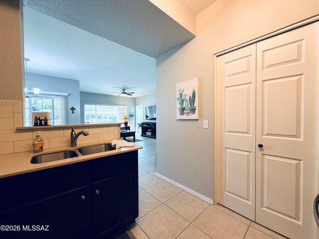 1500 E Pusch Wilderness Dr Unit 11104, Tucson, AZ 85737
