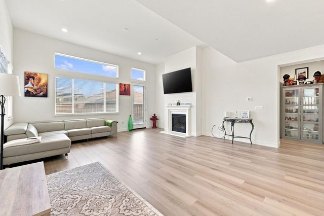20 Grapevine Court, Oakley, CA 94561
