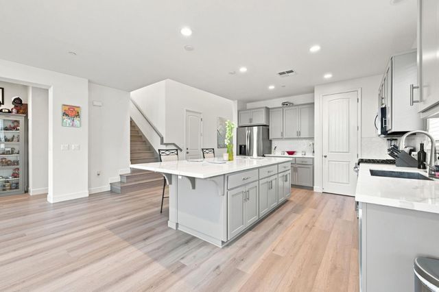 20 Grapevine Court, Oakley, CA 94561