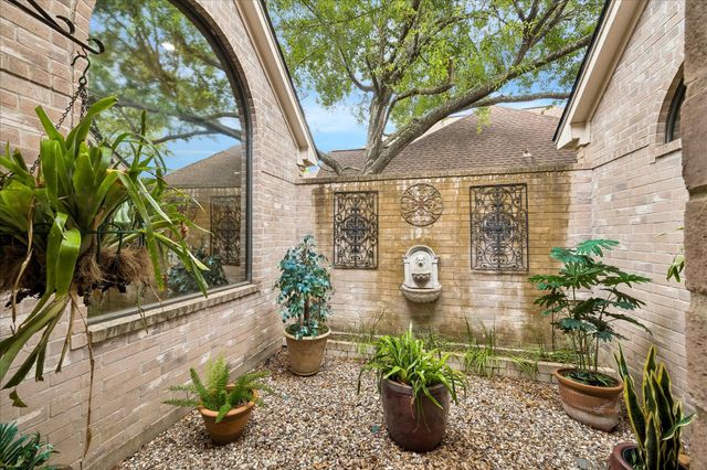 25023 Northampton Terrace Drive, Spring, TX 77389