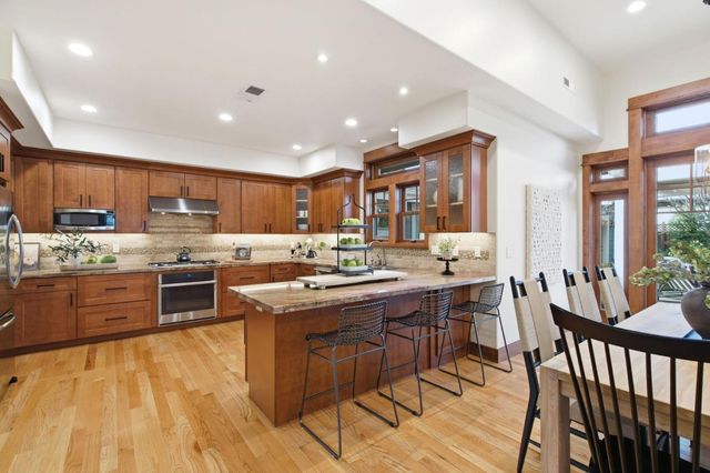 15681 Camino Del Cerro, Los Gatos, CA 95032