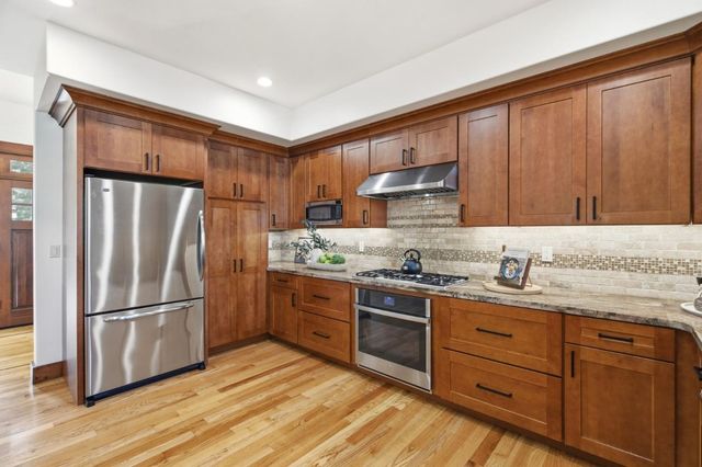 15681 Camino Del Cerro, Los Gatos, CA 95032