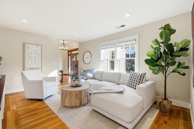 15681 Camino Del Cerro, Los Gatos, CA 95032