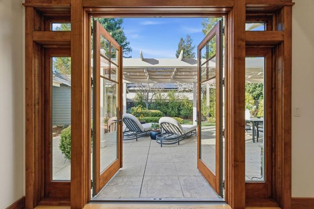 15681 Camino Del Cerro, Los Gatos, CA 95032