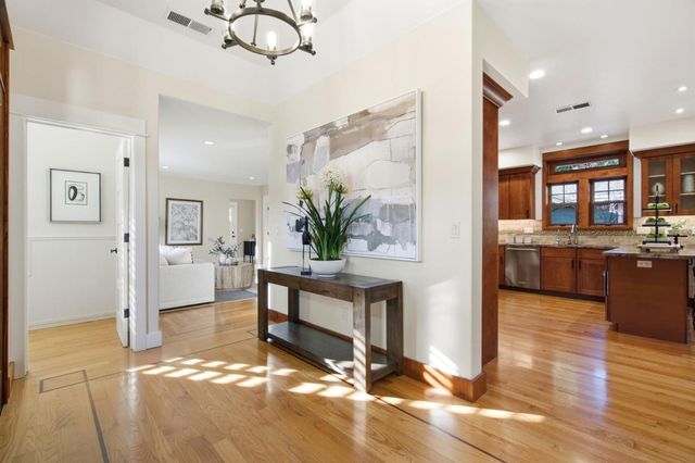 15681 Camino Del Cerro, Los Gatos, CA 95032