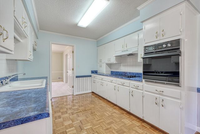 121 Cheek Road, Spartanburg, SC 29303