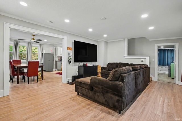 1120 E Ewing Avenue, South Bend, IN 46613