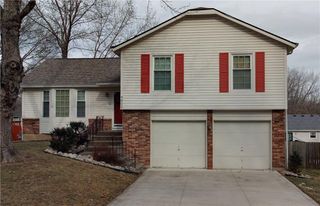 9802 W 49th Terrace, Merriam, KS 66203