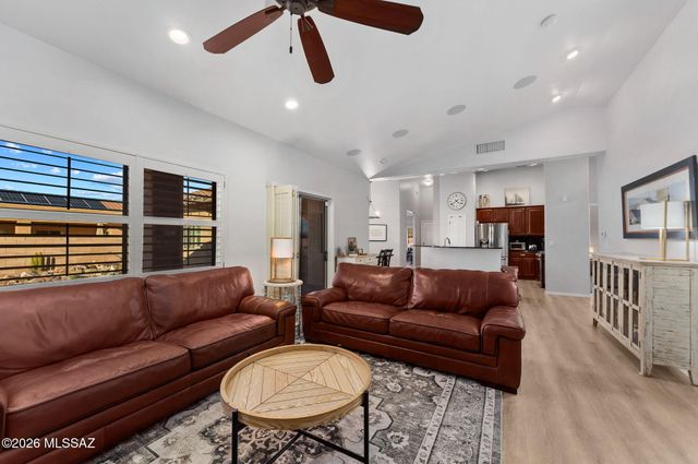 7961 N Lime Star Drive, Tucson, AZ 85743