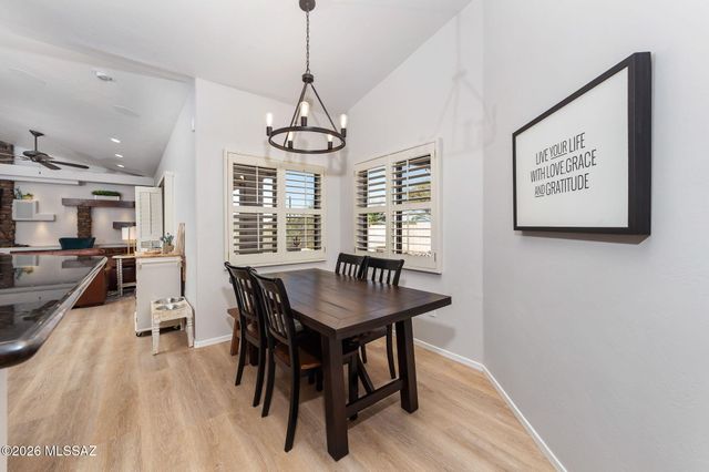 7961 N Lime Star Drive, Tucson, AZ 85743