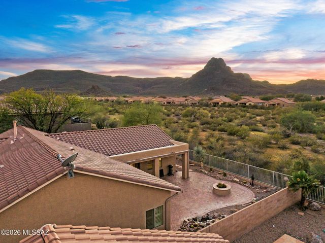 7961 N Lime Star Drive, Tucson, AZ 85743