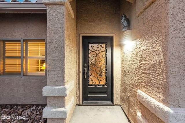 7961 N Lime Star Drive, Tucson, AZ 85743