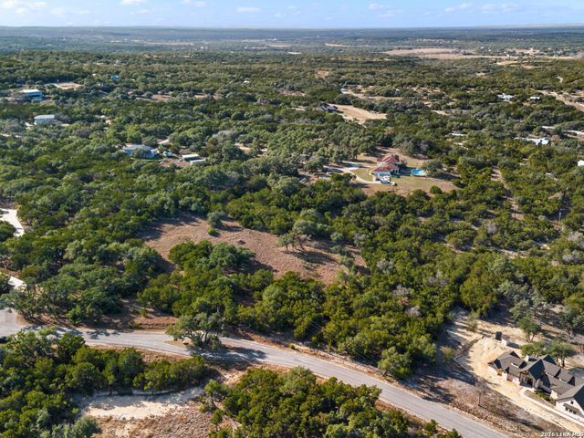 2025 Stagecoach Way, Canyon Lake, TX 78133