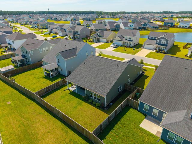426 Carrara Drive, Summerville, SC 29486