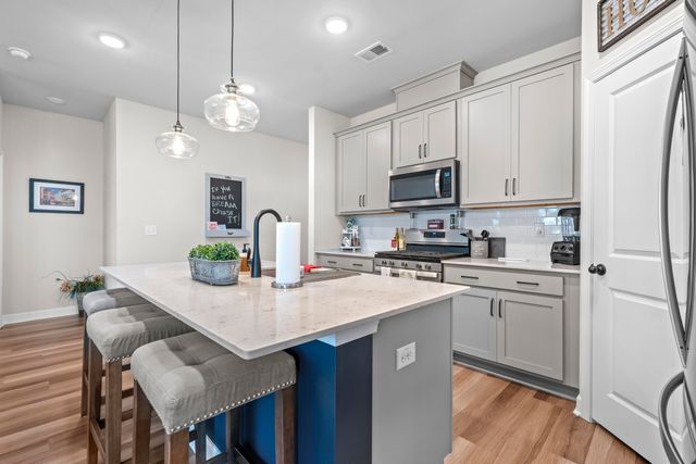 426 Carrara Drive, Summerville, SC 29486