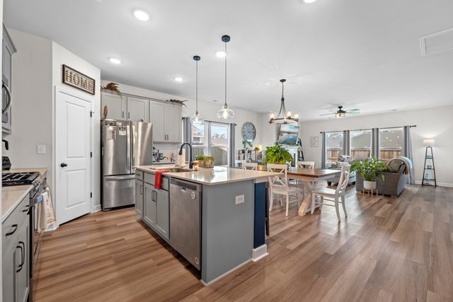 426 Carrara Drive, Summerville, SC 29486