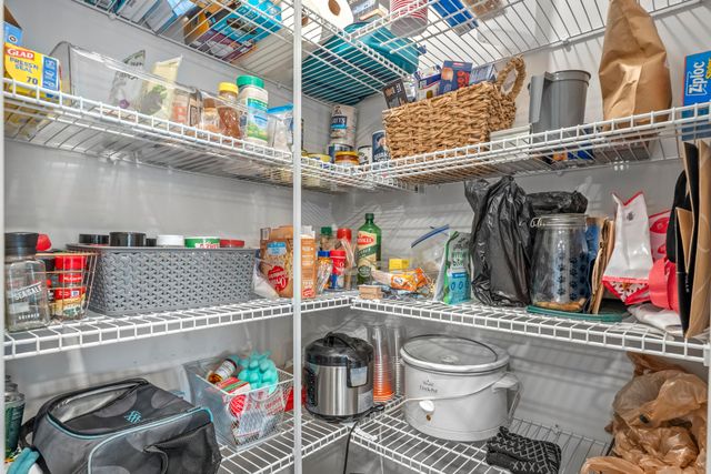 426 Carrara Drive, Summerville, SC 29486
