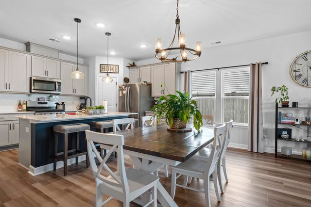 426 Carrara Drive, Summerville, SC 29486