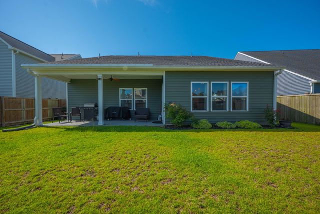 426 Carrara Drive, Summerville, SC 29486