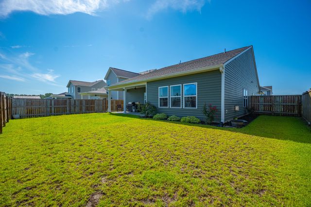 426 Carrara Drive, Summerville, SC 29486