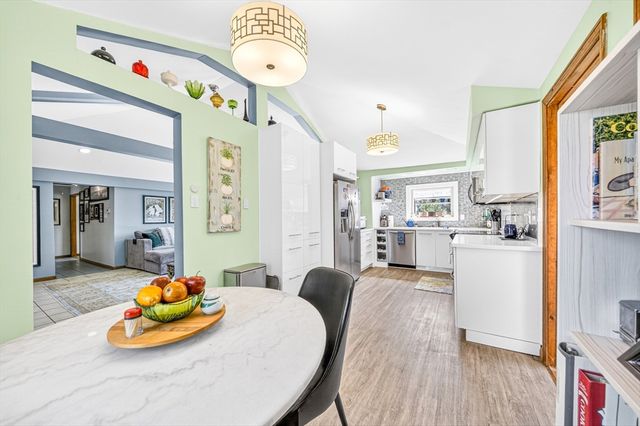 13 Mulcahy Lane, Billerica, MA 01821