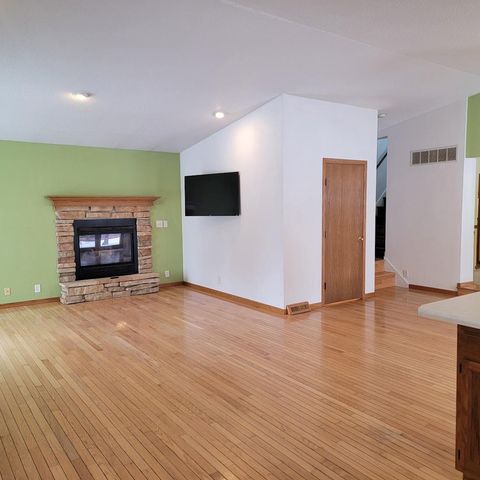 1557 Old Lancaster Road, Platteville, WI 53818