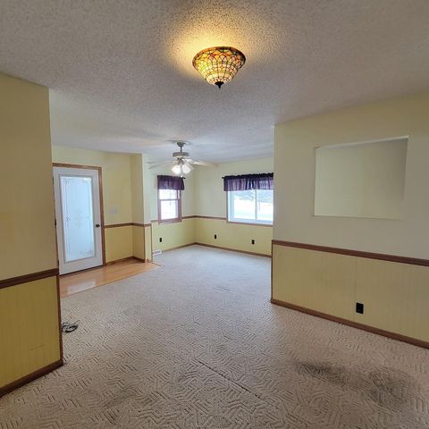 1557 Old Lancaster Road, Platteville, WI 53818