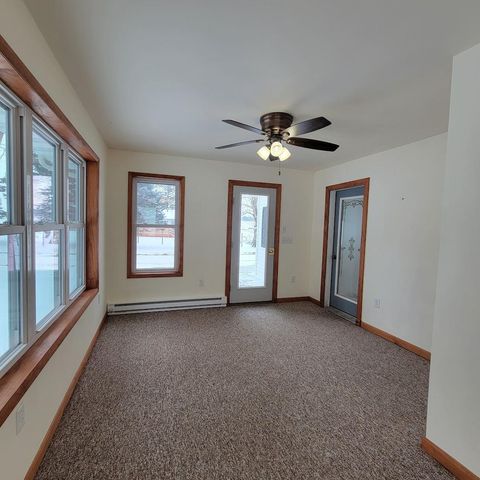 1557 Old Lancaster Road, Platteville, WI 53818