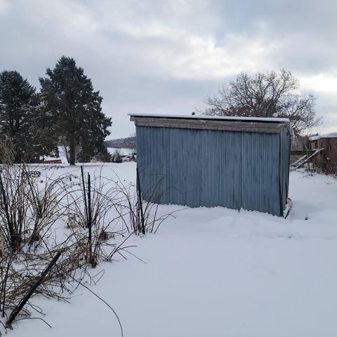 1557 Old Lancaster Road, Platteville, WI 53818