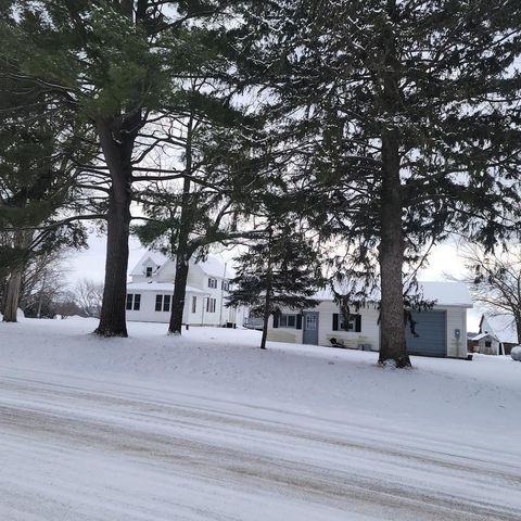 1557 Old Lancaster Road, Platteville, WI 53818