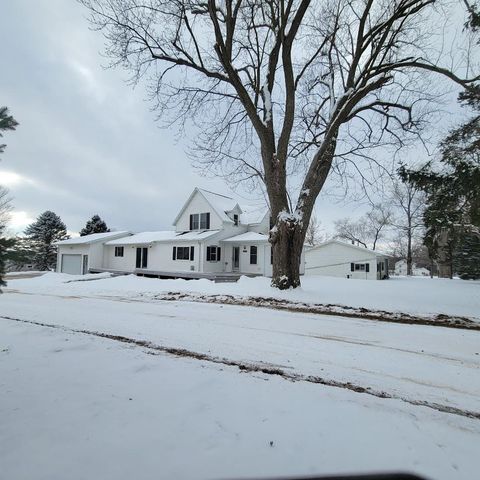 1557 Old Lancaster Road, Platteville, WI 53818